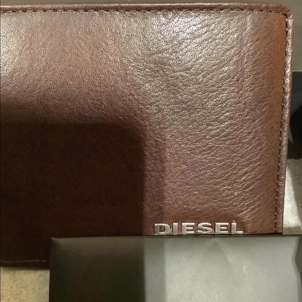 Deisel Card Holder - Picture 3 of 3